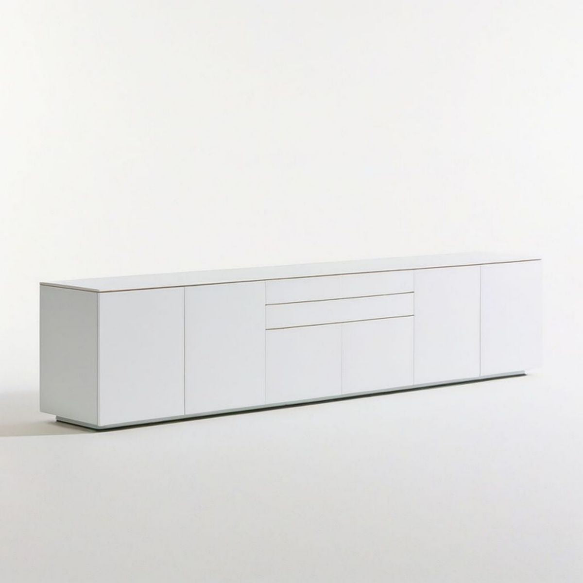 Biała szafka RTV z płyty laminowanej, 240 x 45 x 60 cm